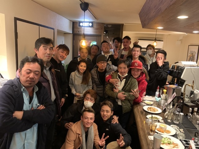 少し早いですが、忘年会をいたしました＾＾