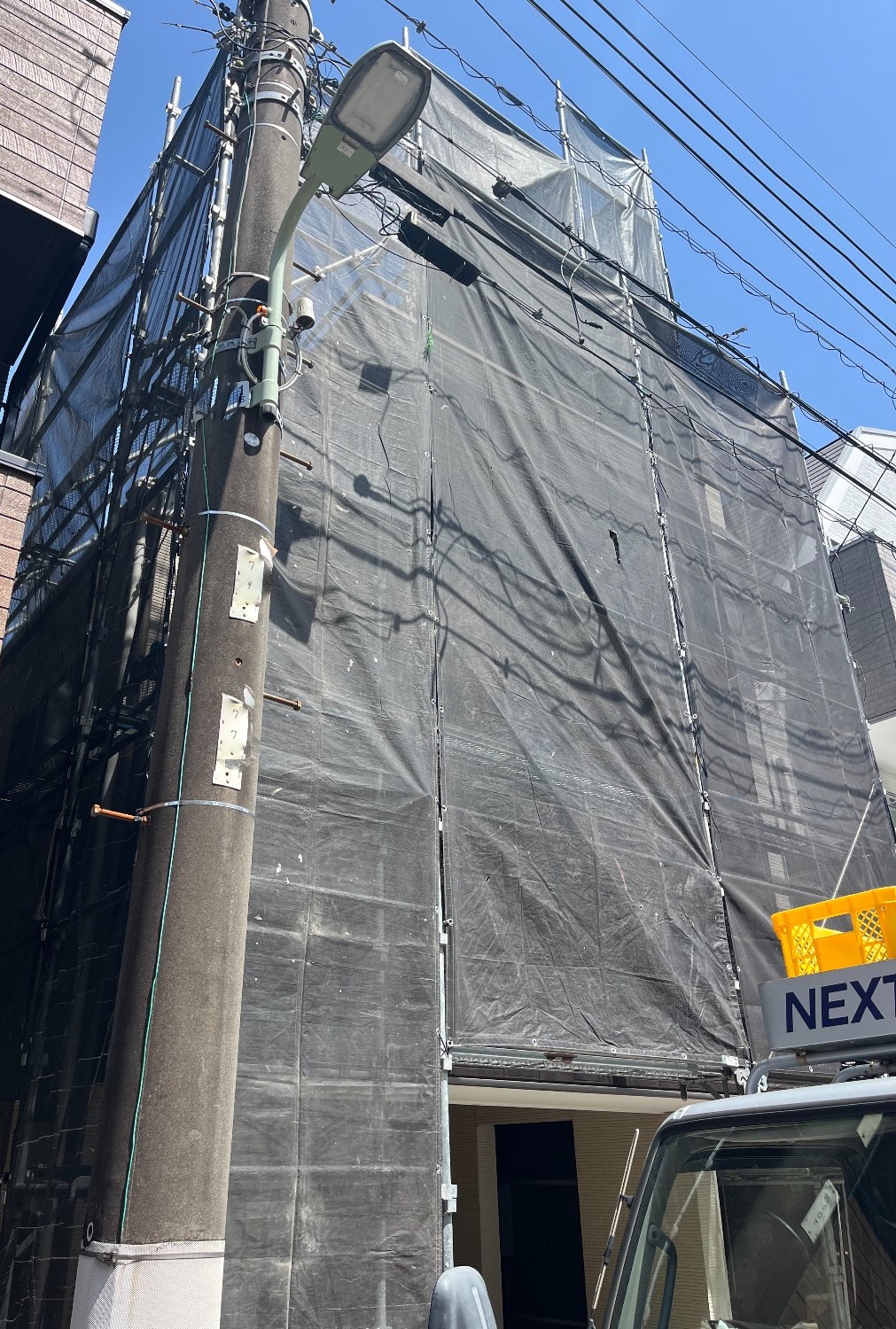 【足場】大田区千鳥にて仮設工事