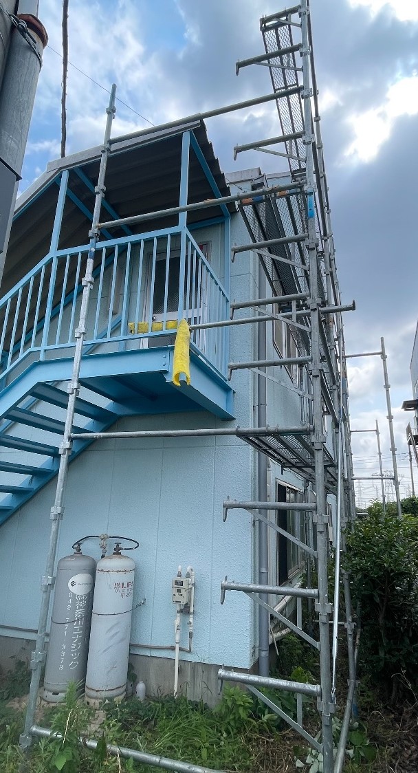 【足場】相模原市中央区田名塩田にて仮設工事