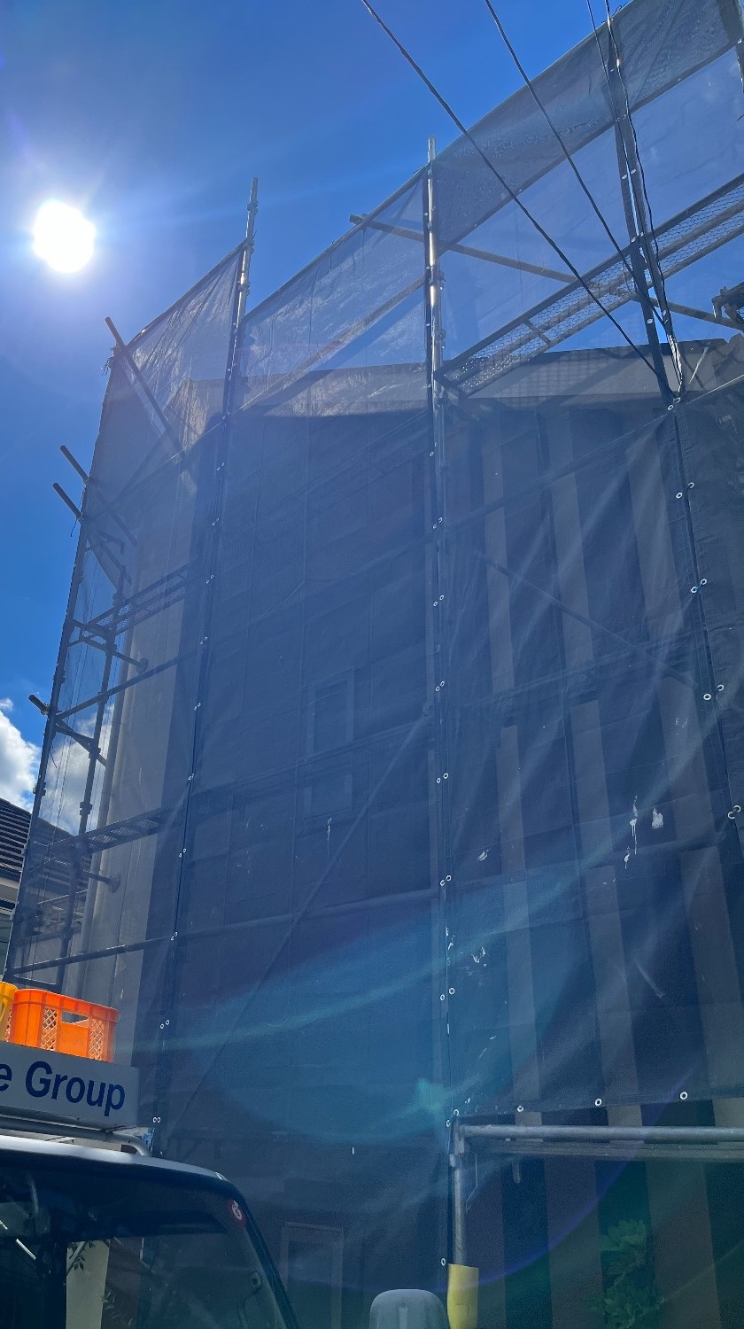 【足場】大田区田園調布にて仮設工事