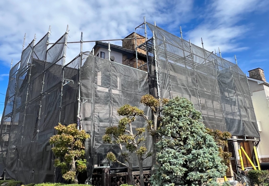 【足場】調布市染地にて仮設工事