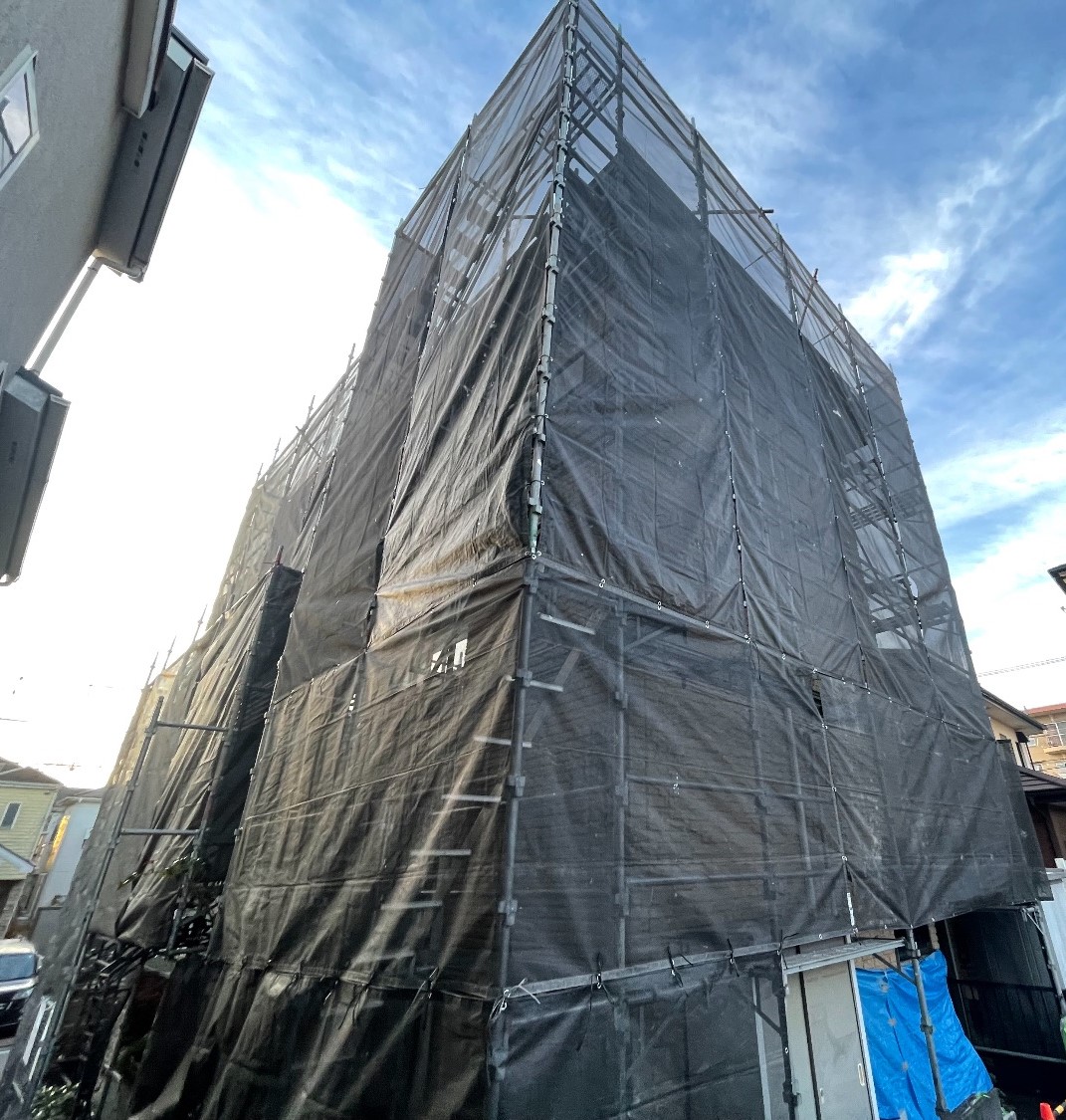 【足場】中央区相生にて仮設工事