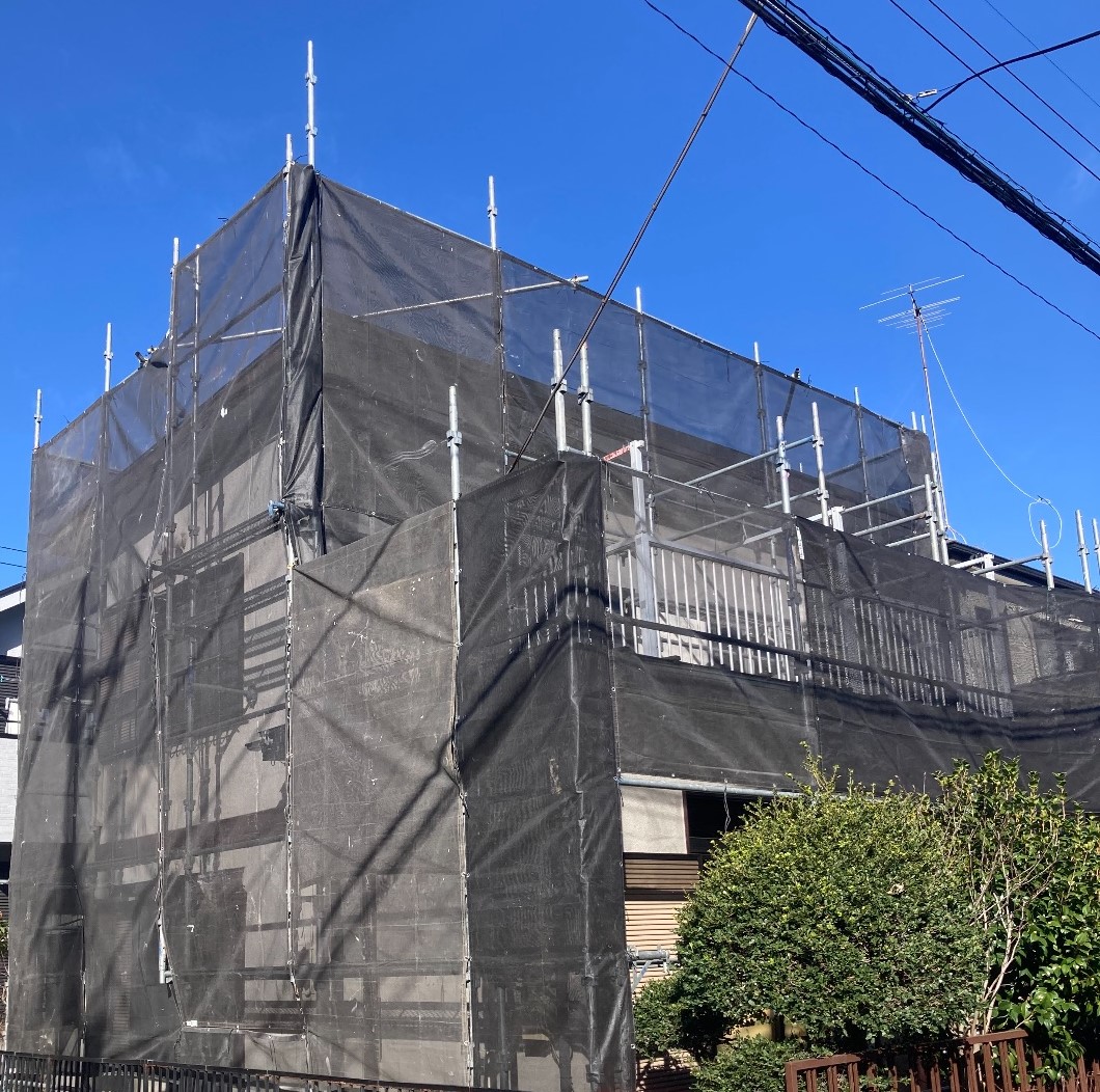 【足場】大和市西鶴間にて仮設工事