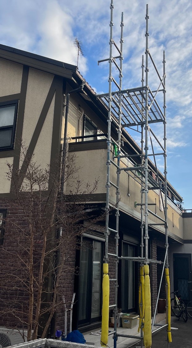 【足場】東京都八王子市山王にて仮設工事