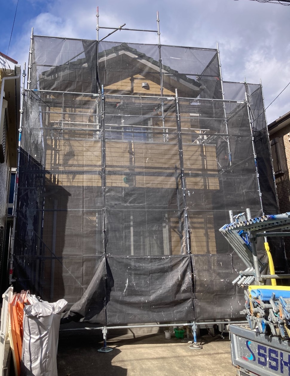 【足場】愛川町中津にて仮設工事