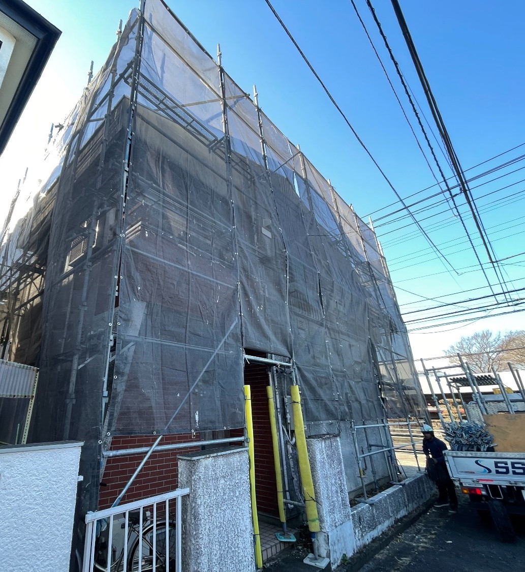 【足場】海老名市下今泉にて仮設工事