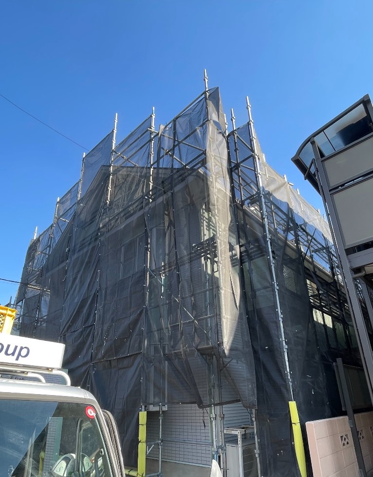 【足場】千葉県流山市西松ケ丘にて仮設工事