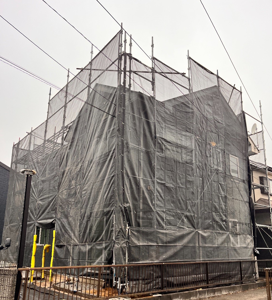 【足場】藤沢市用田にて仮設工事