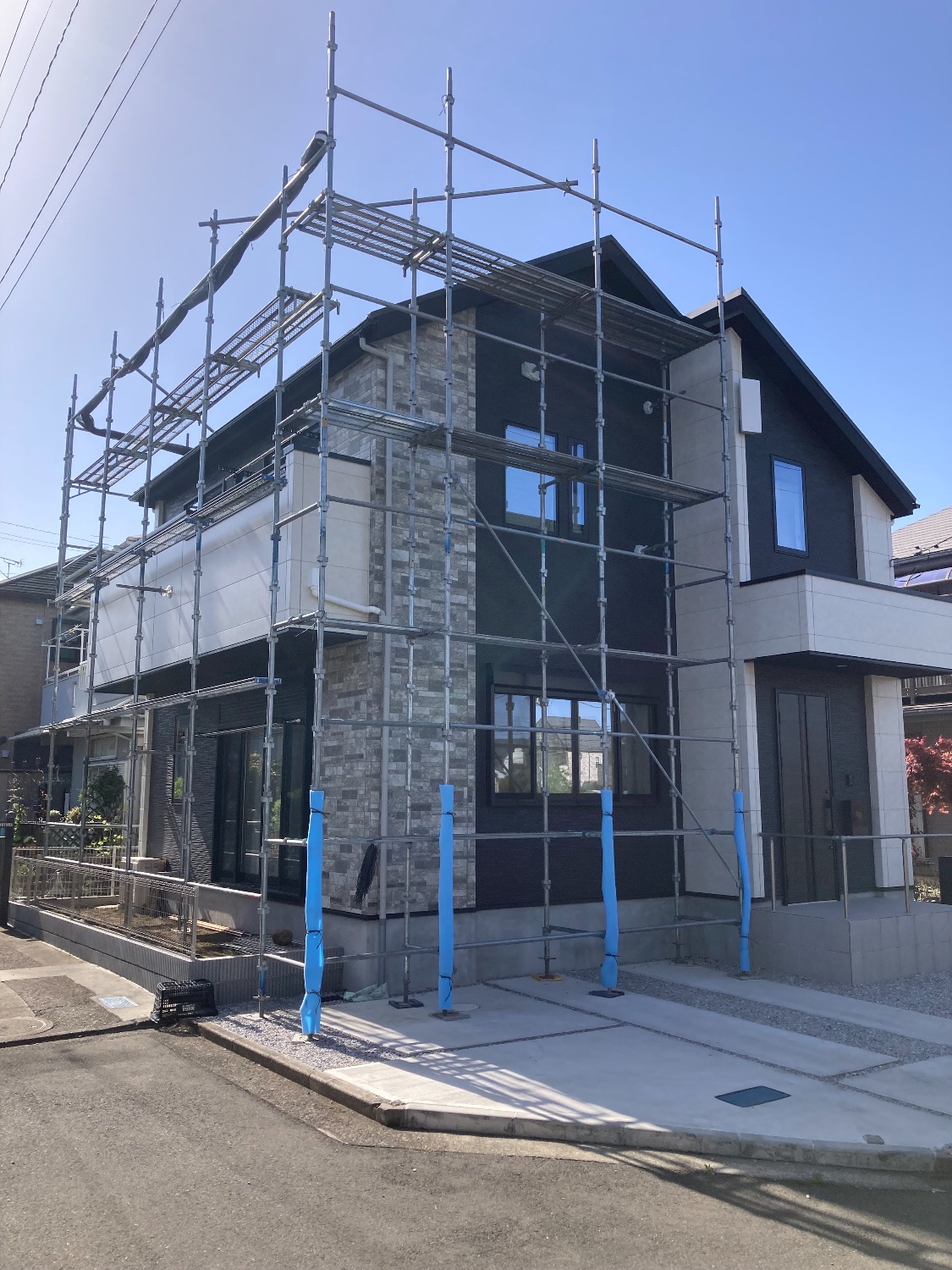 【足場】立川市砂川町にて仮設工事