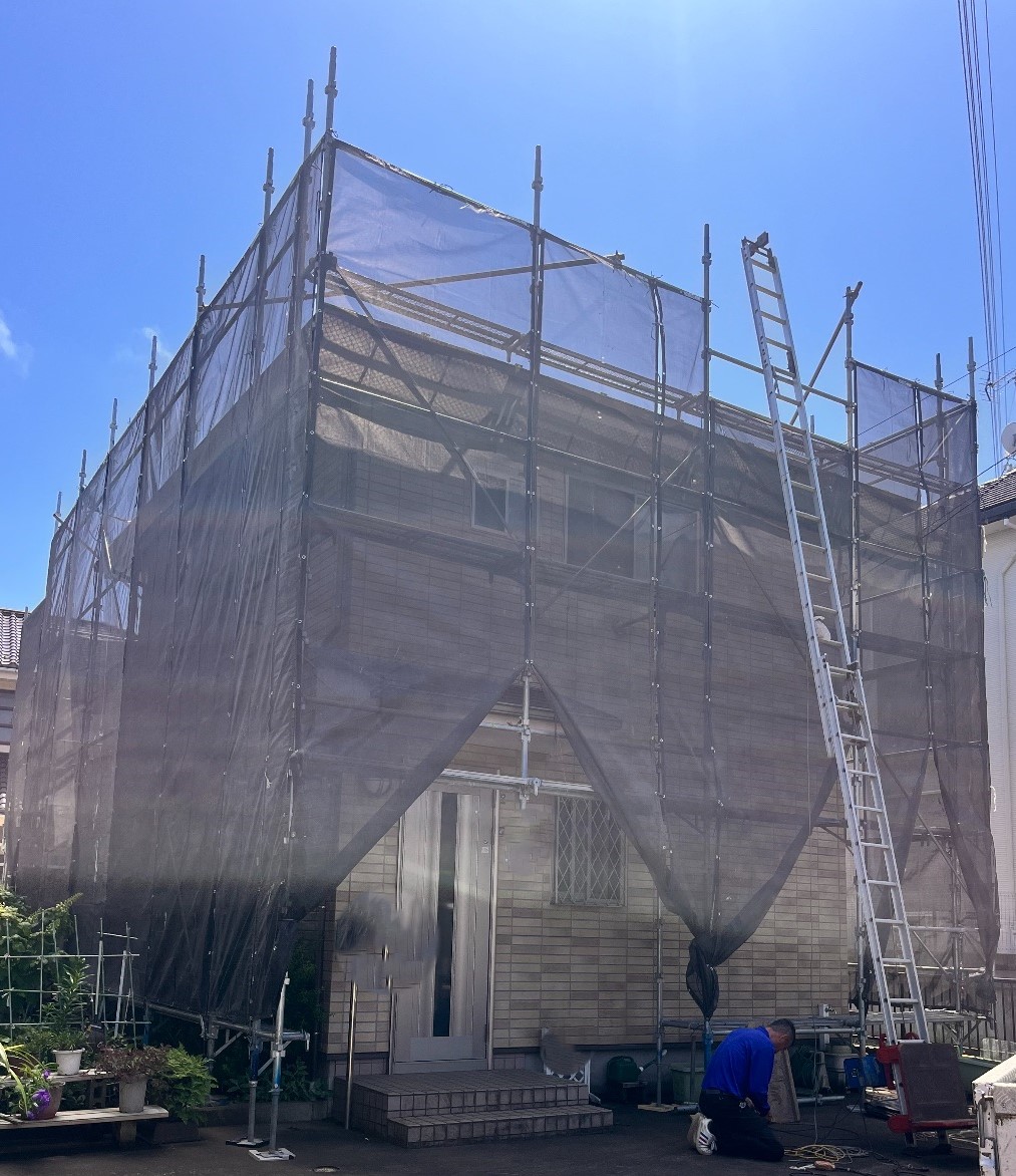 【足場】泉区中田南にて仮設工事