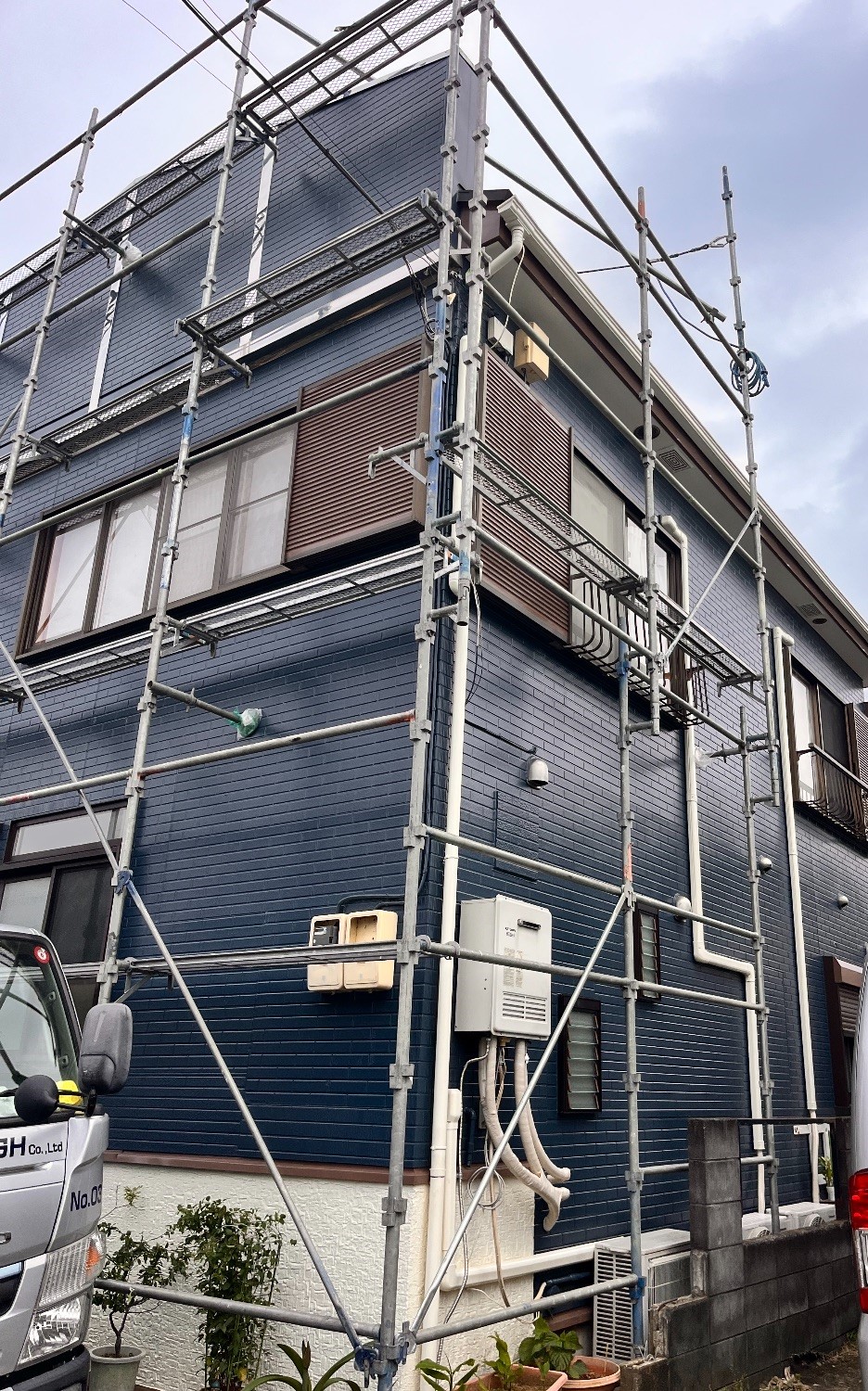 【足場】横浜市青葉区恩田町にて仮設工事