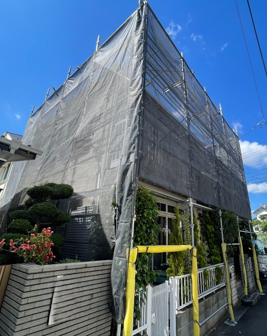 【足場】町田市金森にて仮設工事