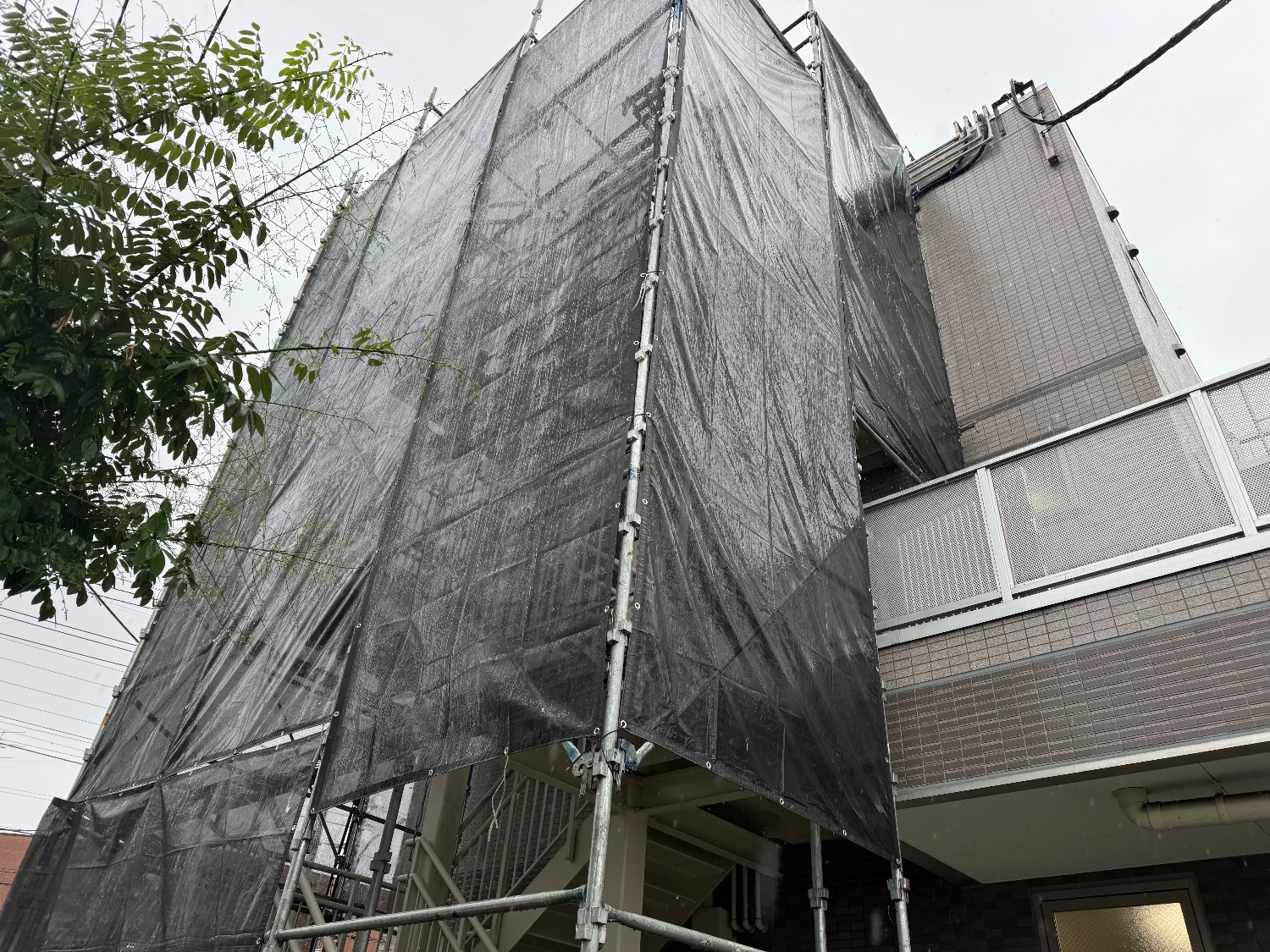 【足場】青梅市川辺町にて仮設工事