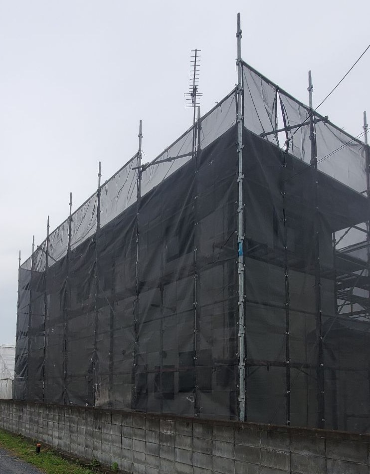 【足場】前橋市宮地町にて仮設工事