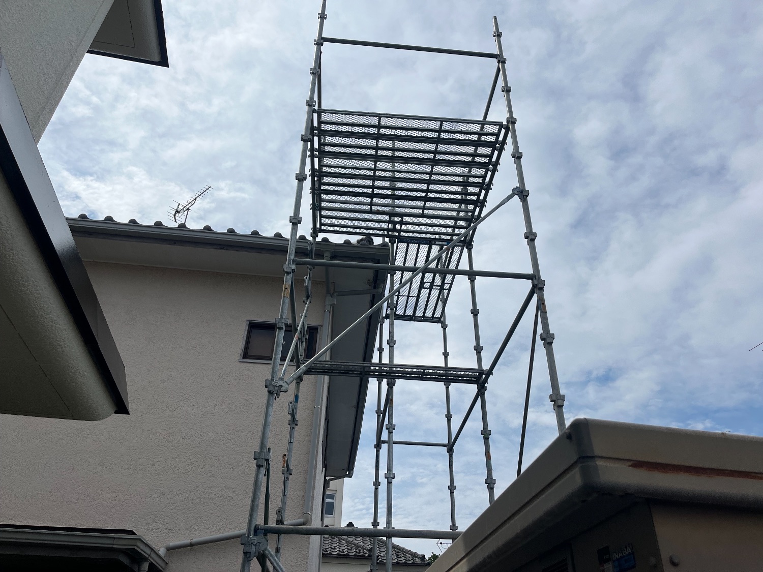 【足場】町田市小川にて仮設工事