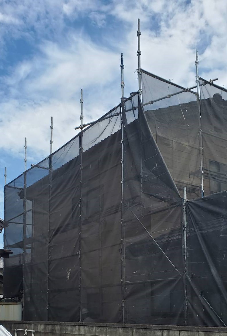 【足場】髙﨑市三ツ寺町にて仮設工事