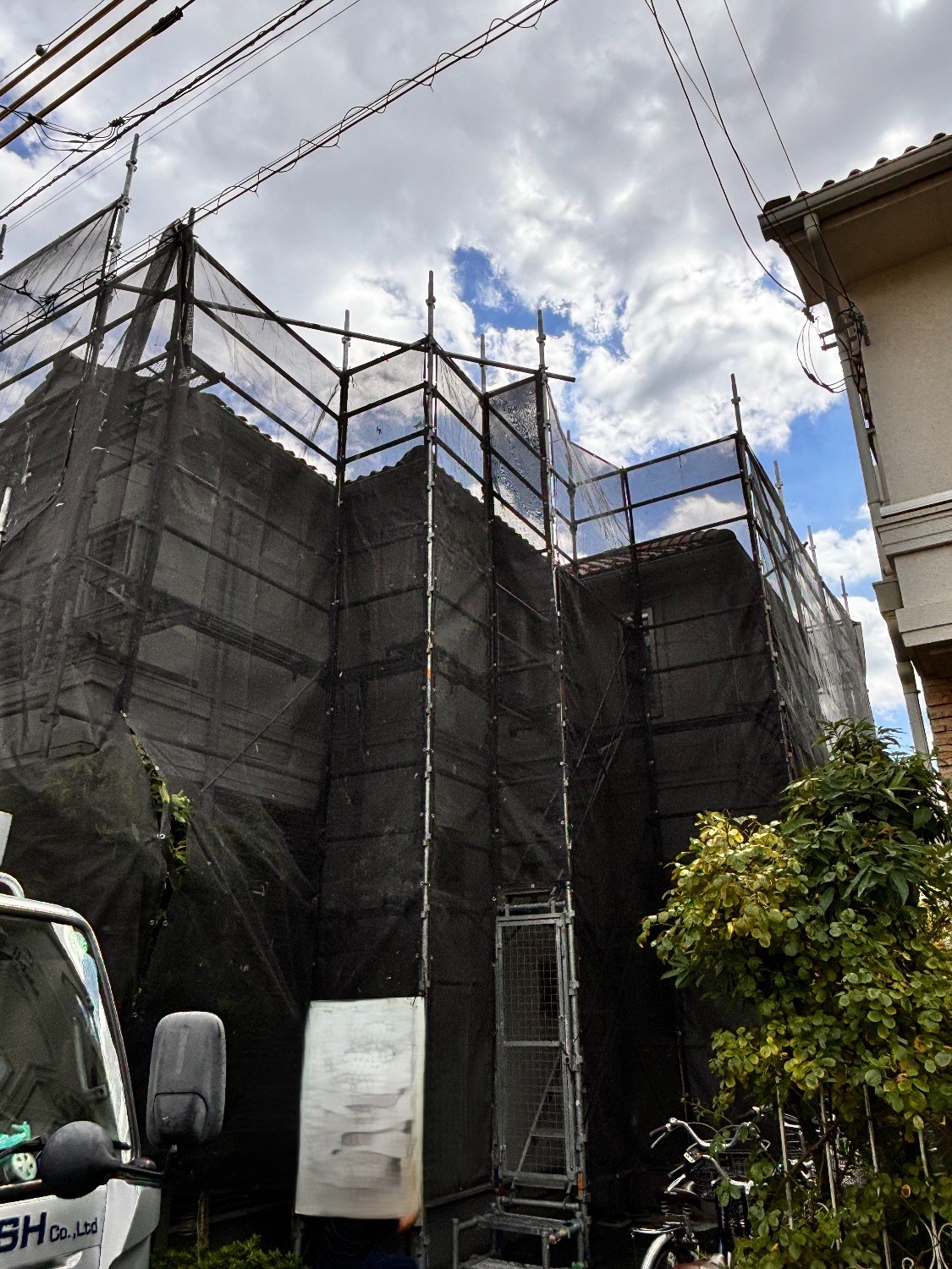 【足場】武蔵野市関前にて仮設工事