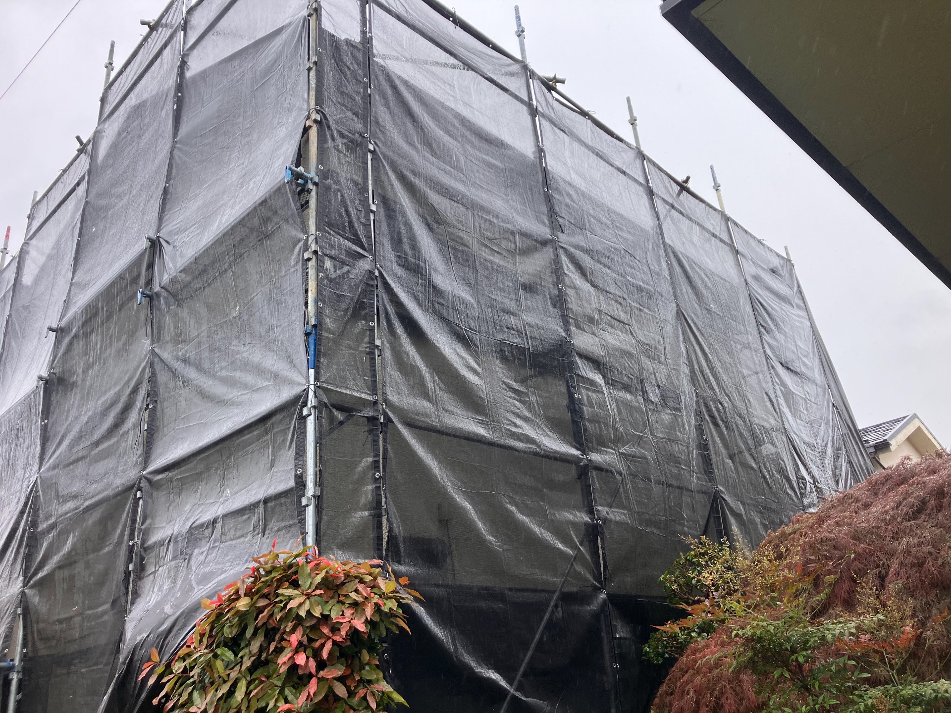 【足場】緑区下九沢にて仮設工事