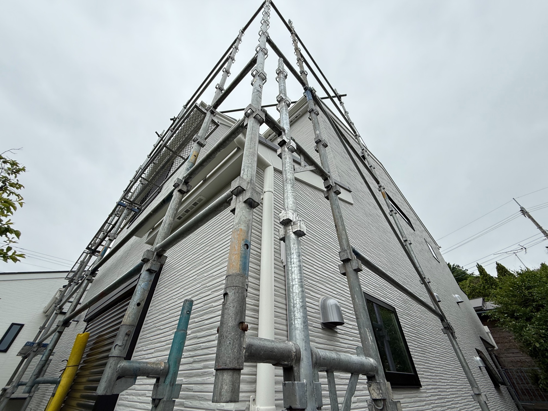 【足場】町田市大蔵町にて仮設工事