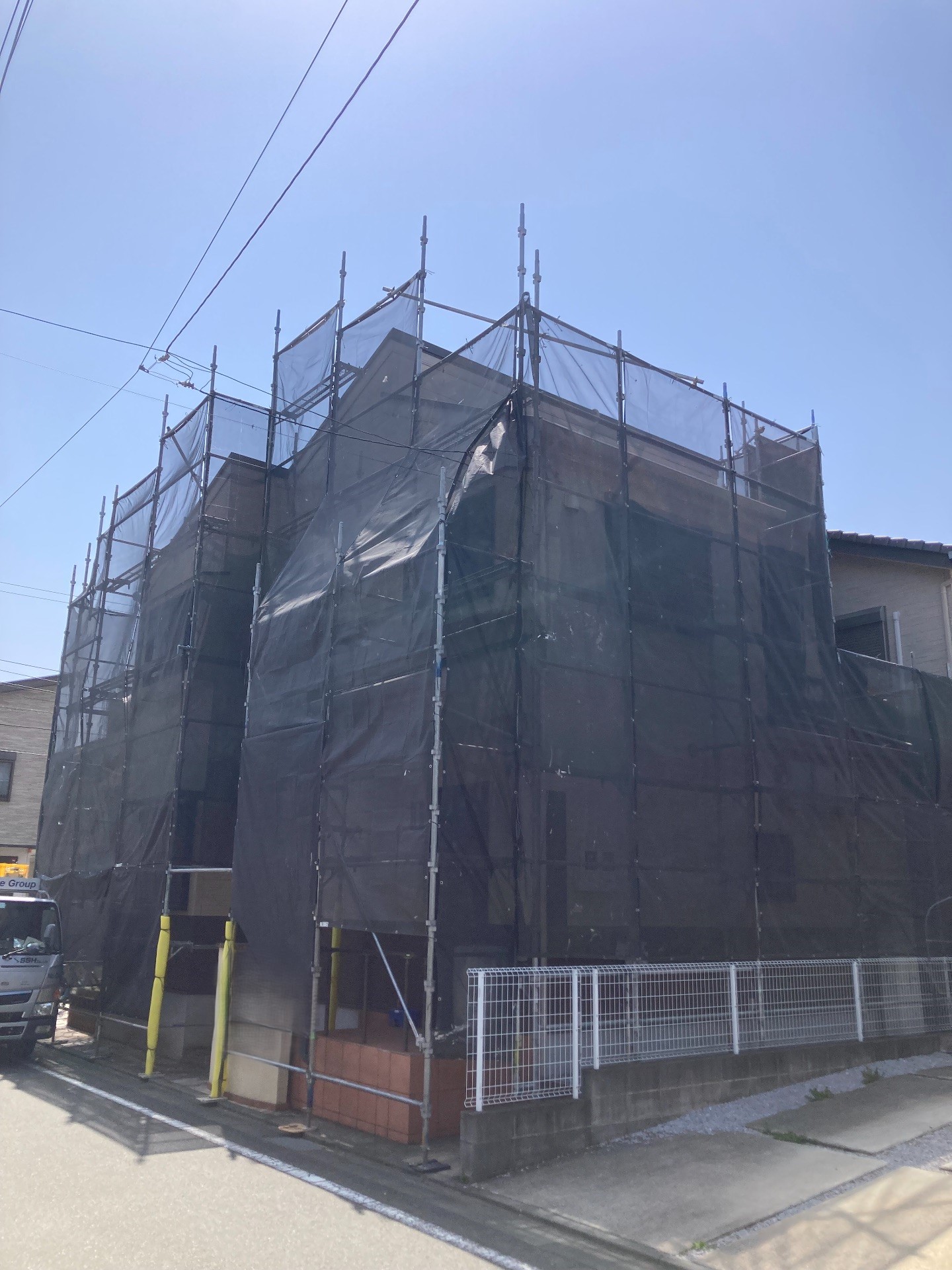 【足場】中央区下九沢にて仮設工事