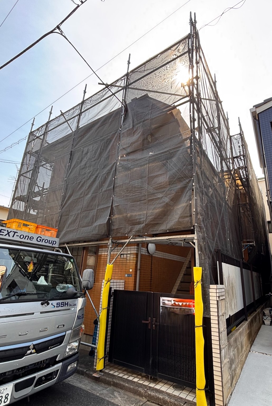 【足場】大田区西蒲田にて仮設工事