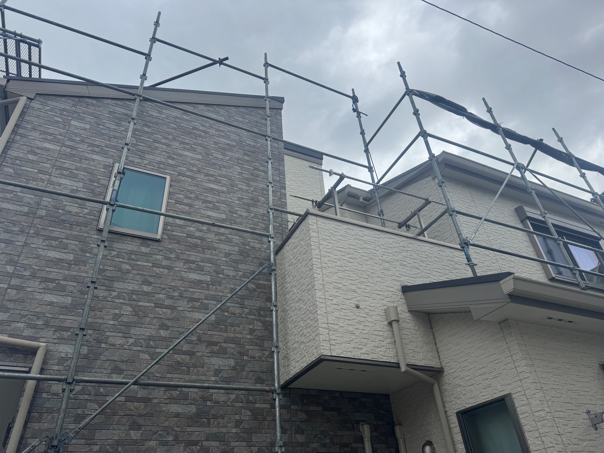 【足場】横浜市戸塚区小雀町にて仮設工事