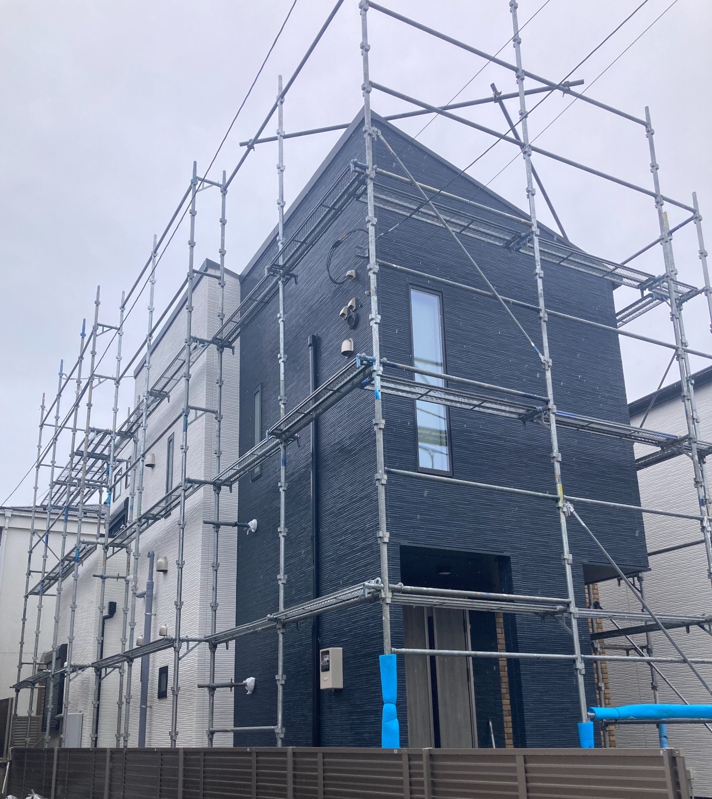 【足場】練馬区南大泉にて仮設工事