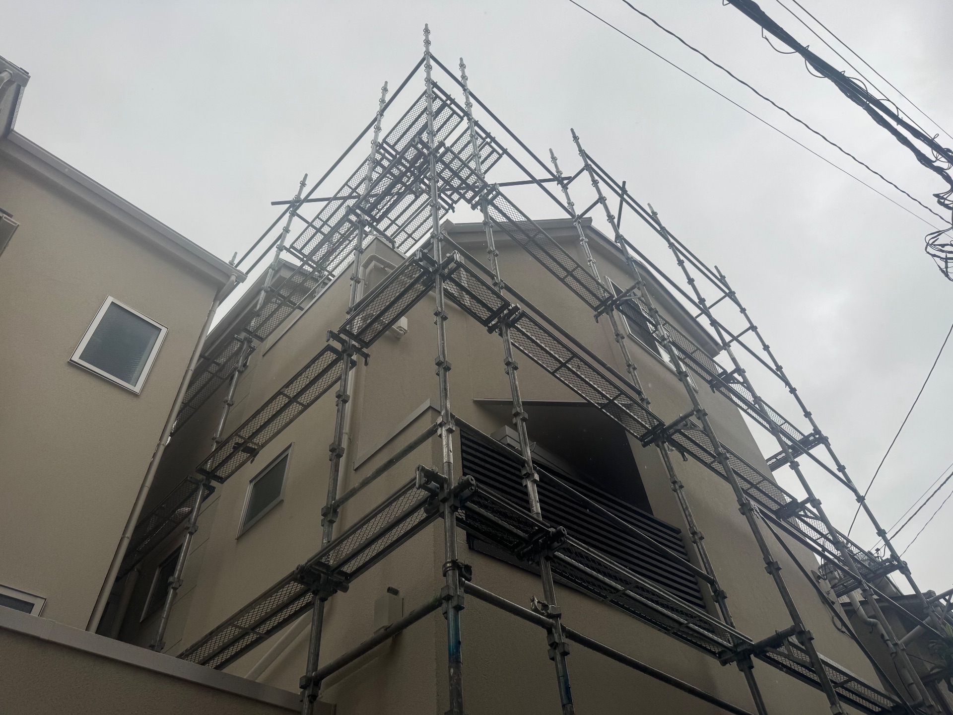 【足場】墨田区八広にて仮設工事