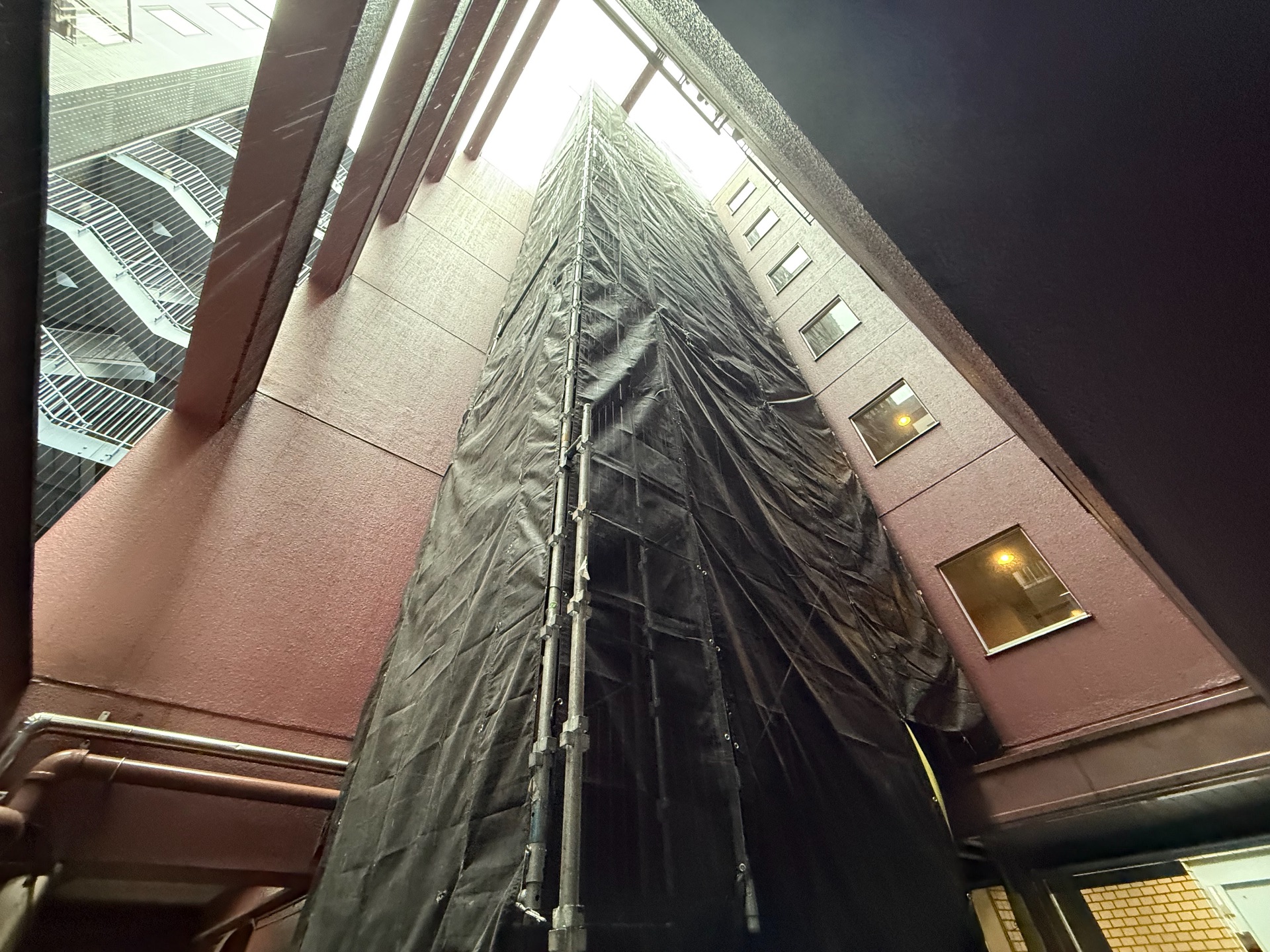 【足場】文京区湯島にて仮設工事