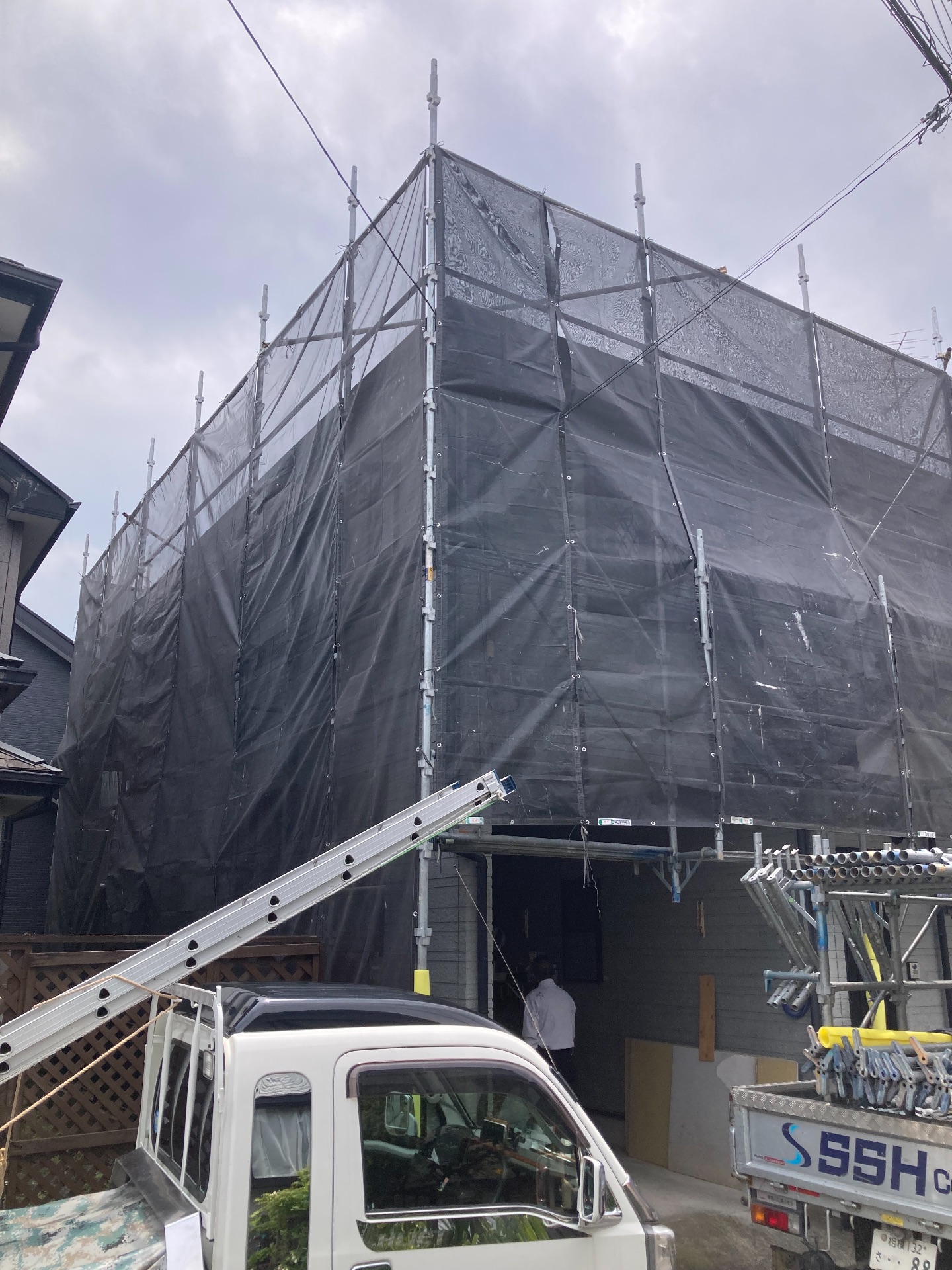 【足場】綾瀬市大上にて仮設工事