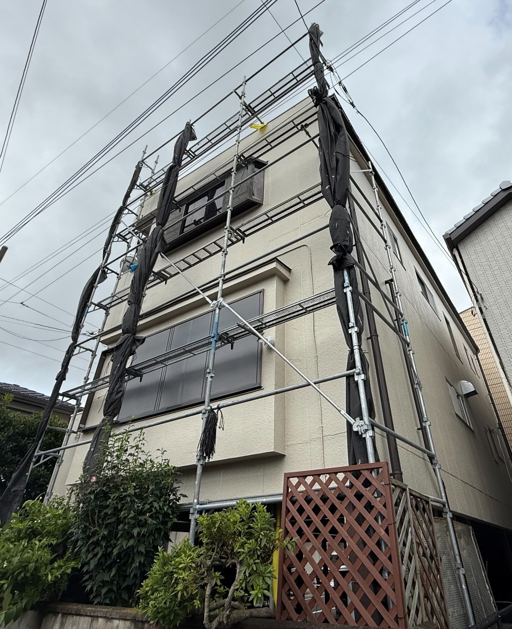 【足場】相模原市中央区氷川町にて仮設工事