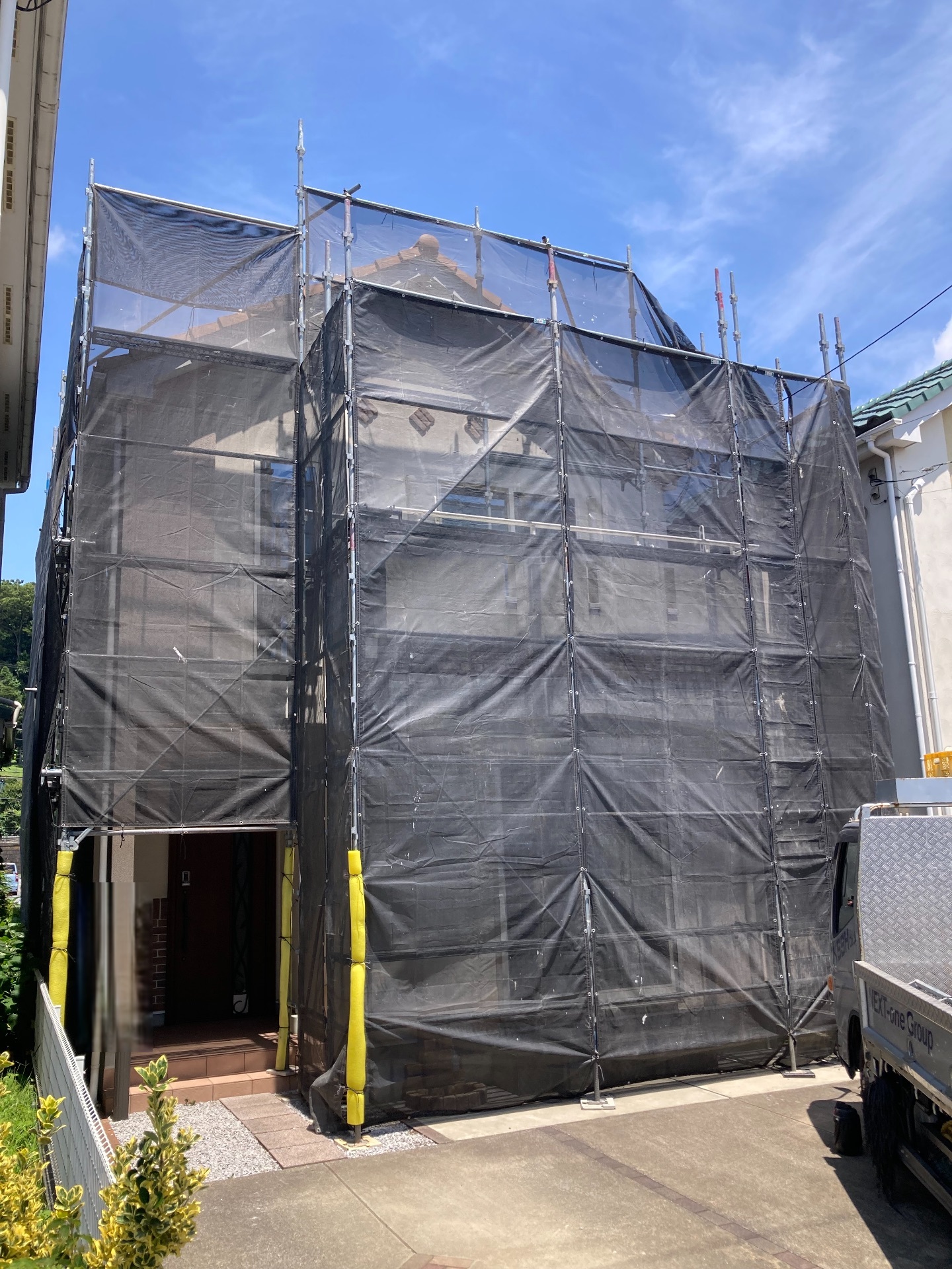 【足場】横浜市旭区上川井町にて仮設工事