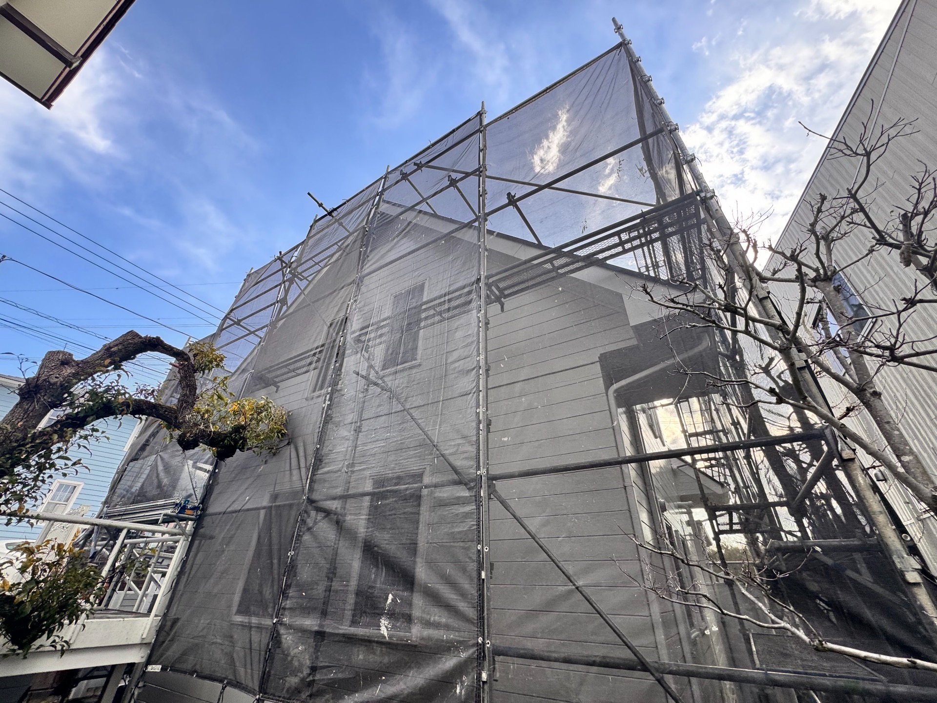 【足場】町田市つくし野にて仮設工事