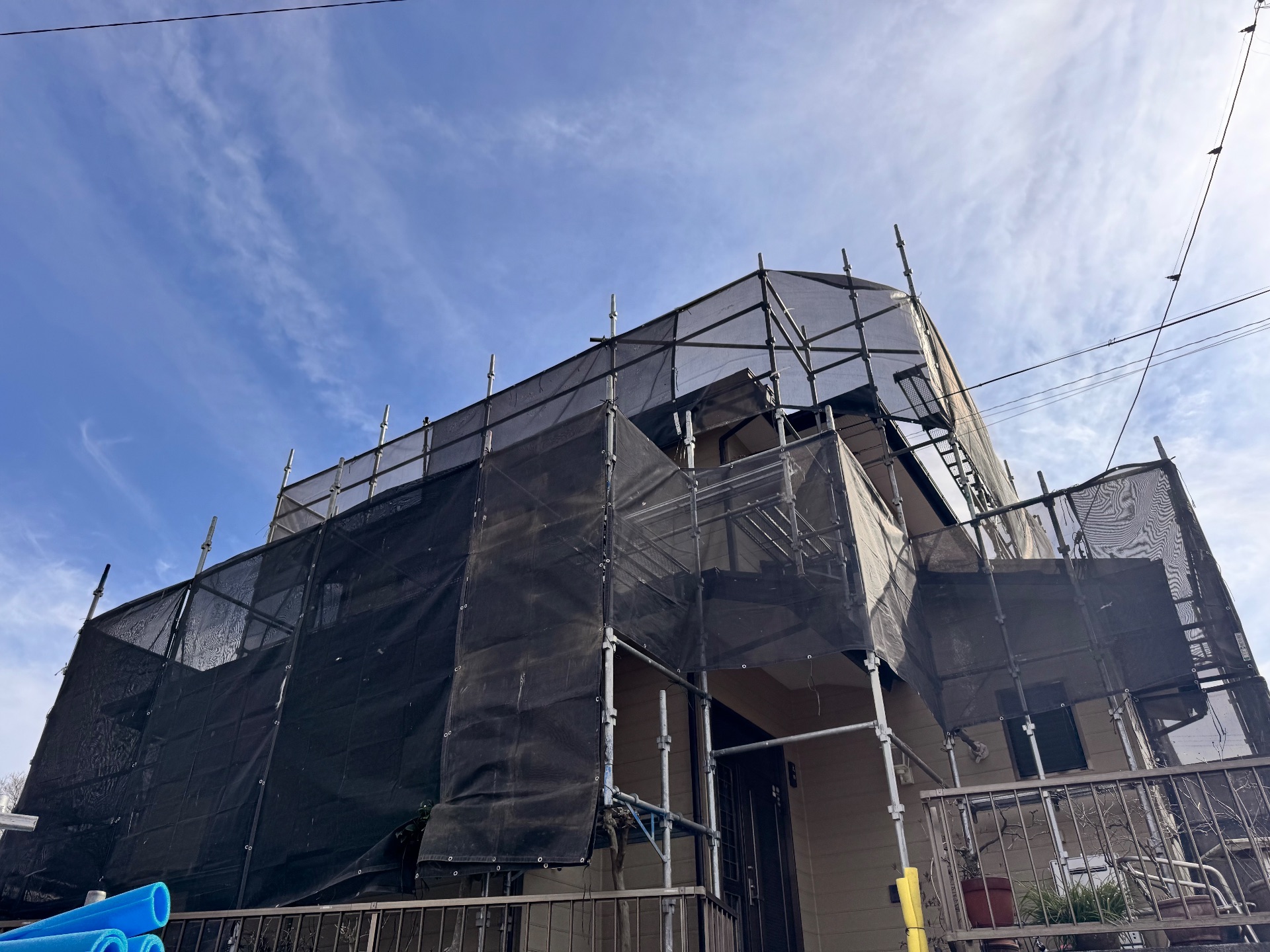 【足場】茅ヶ崎市芹沢にて仮設工事