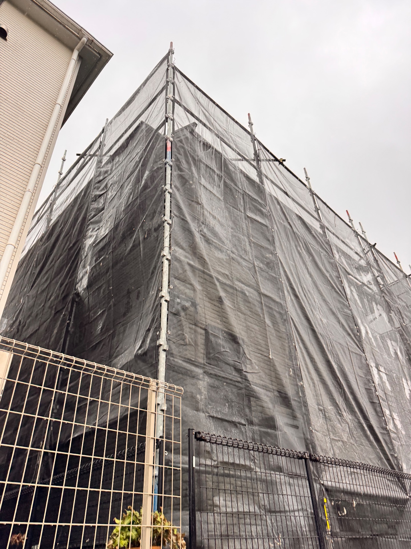 【足場】相模原市中央区田名塩田にて仮設工事