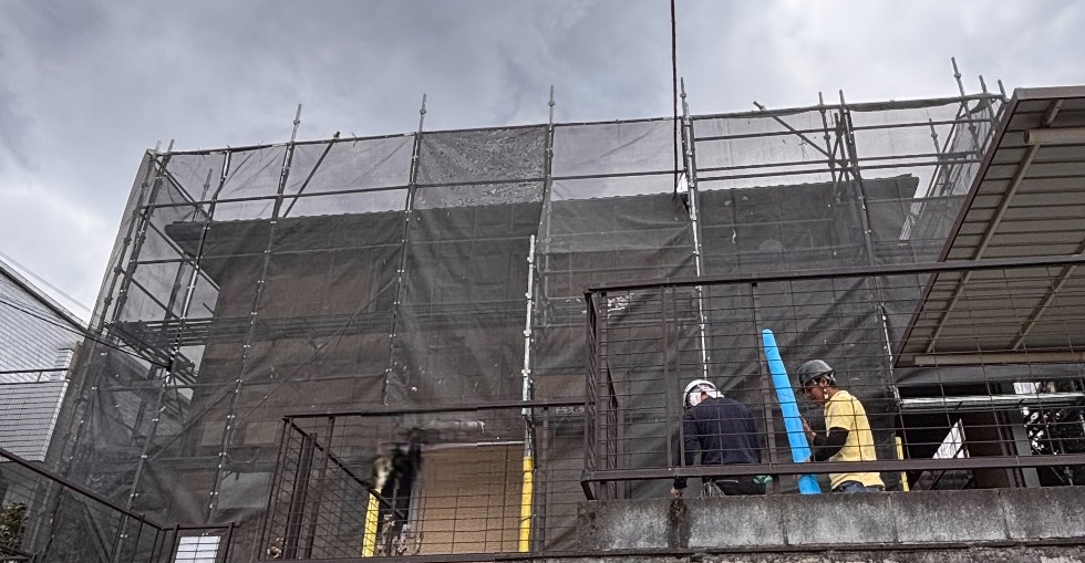 【足場】町田市鶴川にて仮設工事