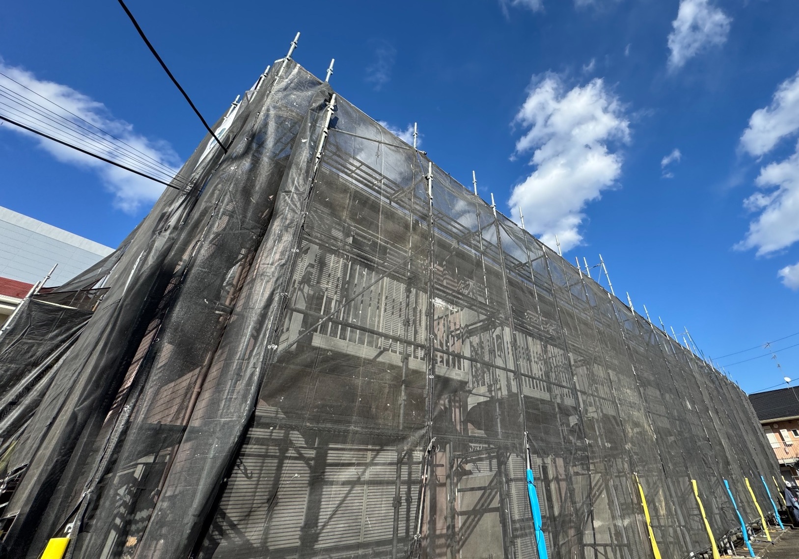 【足場】厚木市三田にて仮設工事