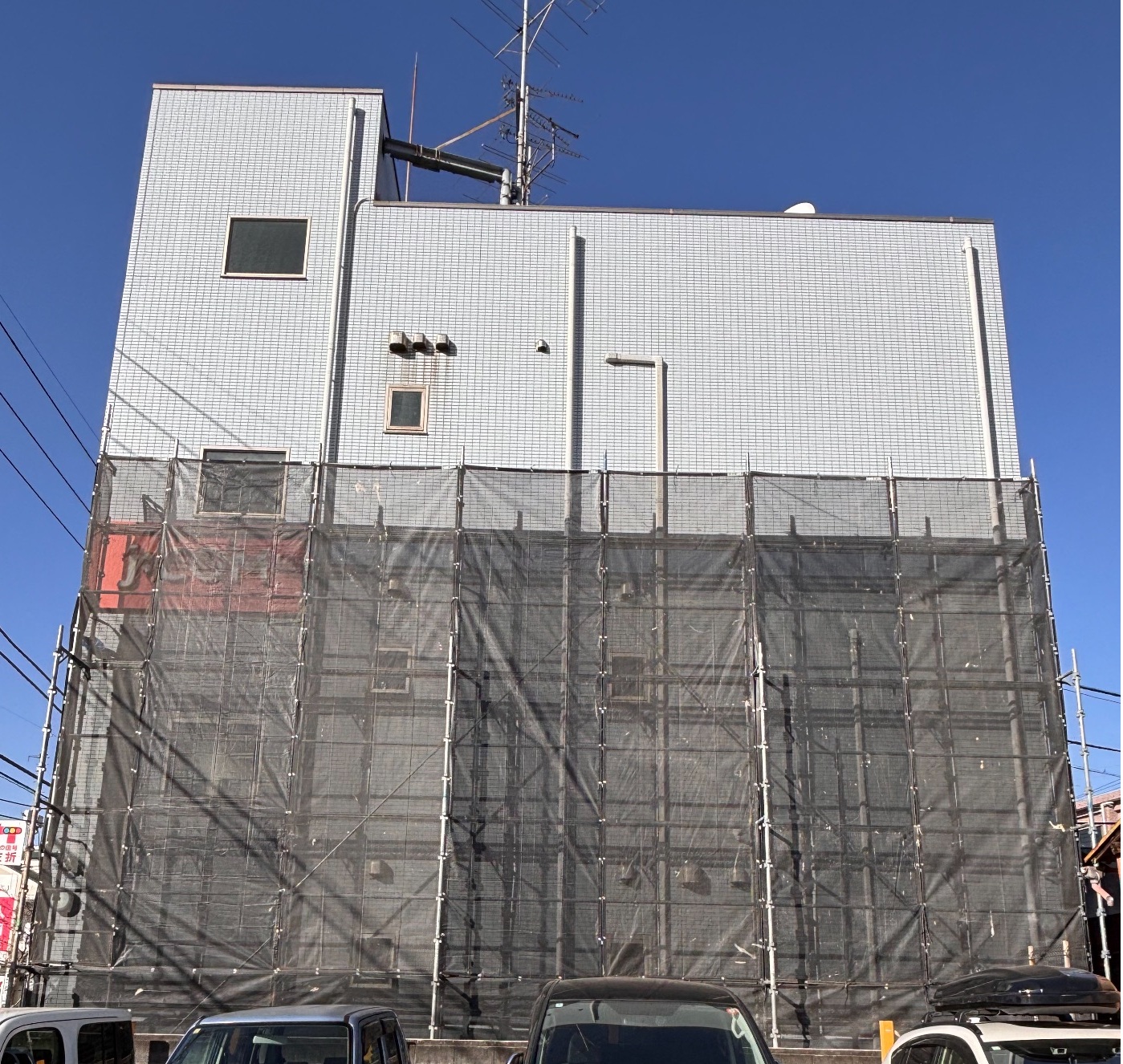 【足場】大和市大和東にて仮設工事