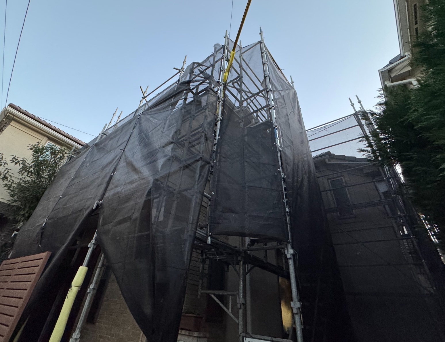 【足場】世田谷区桜丘にて仮設工事