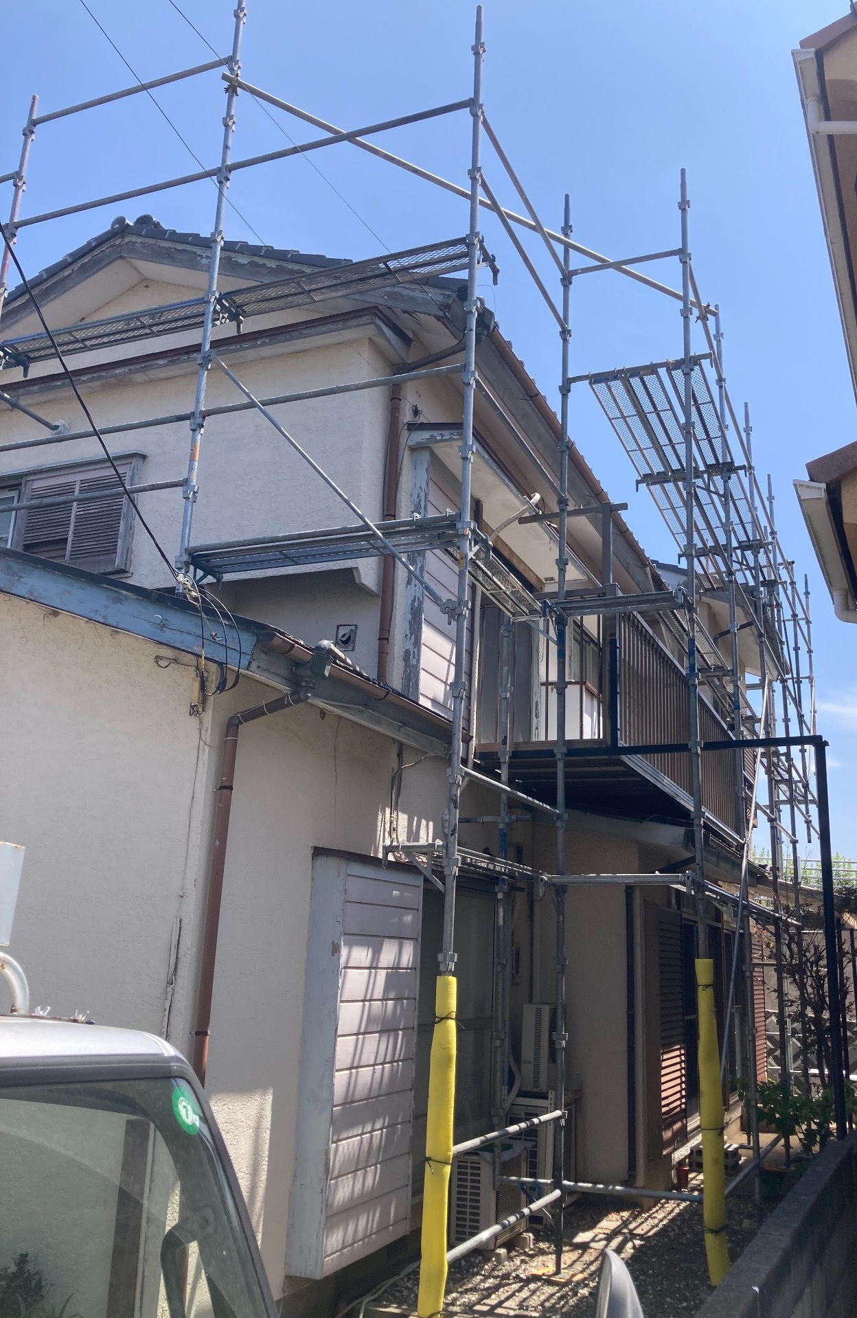 【足場】平塚市田村にて仮設工事