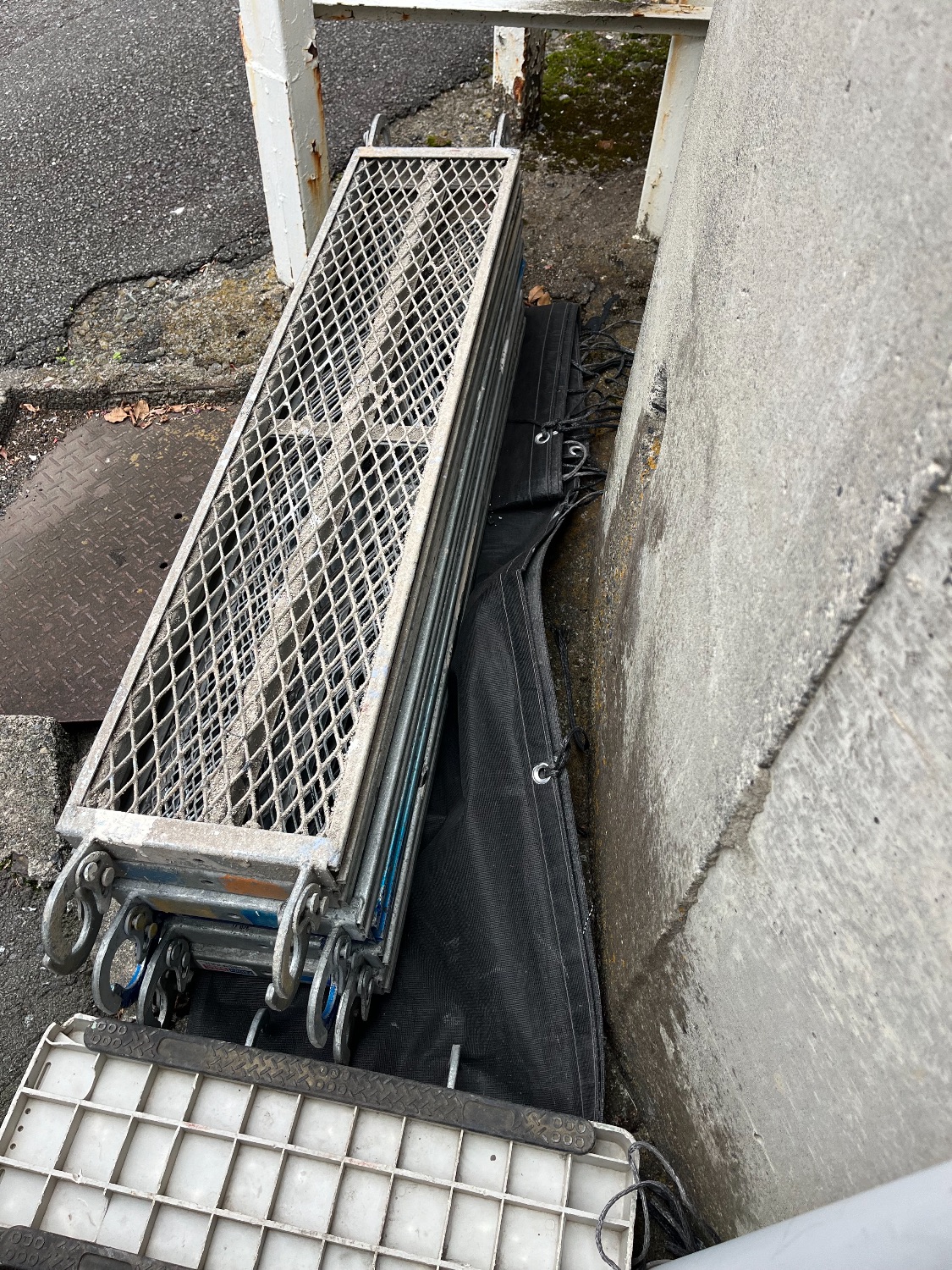 仮設工事 クサビ式 ビケ足場部材